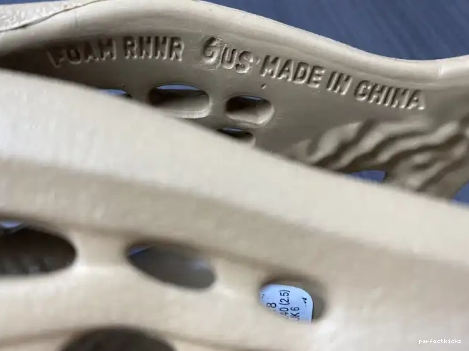 Foam Yeezy GW3354 Ochre Adidas RNNR 0518